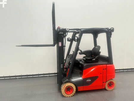 Chariots électriques à 4 roues 2025  Linde 386 E 20 PH-02 (12)