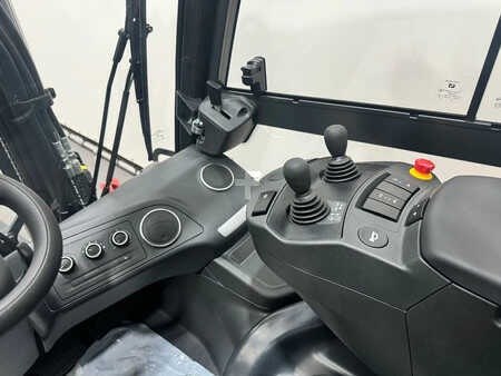 Elektromos 4 kerekű 2025  Linde 1252 E 25 L-01 (11)