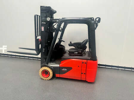 Elektro 4 Rad 2025  Linde 386 E 18 - 02 (5)