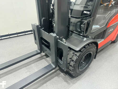 Dízel targoncák 2025  Linde 1202 H 35 D-01 (6)