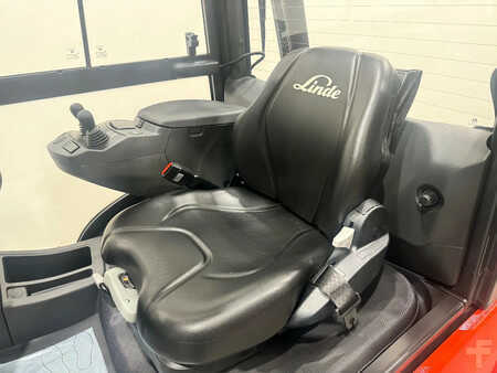 Dízel targoncák 2025  Linde 1202 H 35 D-01 (7)