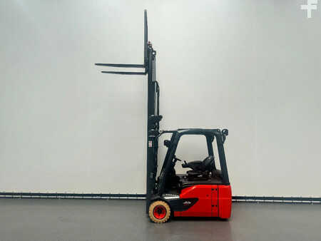 Elektro 4 Rad 2025  Linde 386 E 18 - 02 (11)