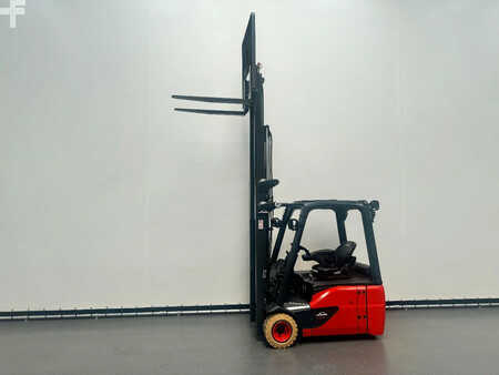 Elektro 4 Rad 2025  Linde 386 E 18 - 02 (12)