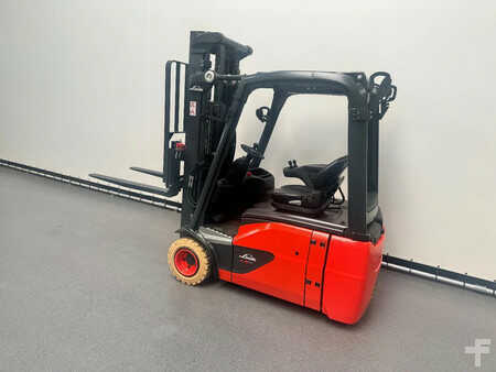 Elektro 4 Rad 2025  Linde 386 E 18 - 02 (4)