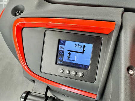 Tukipyörätrukki 2022  Linde L 14 AP (14)