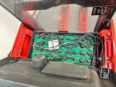 Gerbeurs à conducteur porté debout 2020  Linde L 14 AP (10)