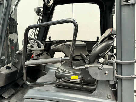 Chariots électriques à 4 roues 2019  Linde 386 E 16 PH-02 (7)