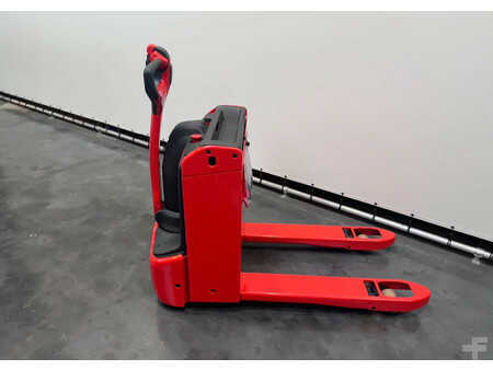 Transpalettes éléctriques 2025  Linde T 16 1000x680 mm (4)