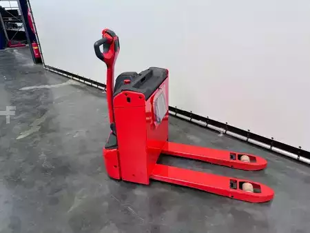 Låglyftare El 2025  Linde T 16 1000x560 mm (6)