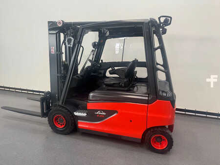 Elektromos 4 kerekű 2016  Linde E 25 L-01 inclusief nieuwe accu (10)