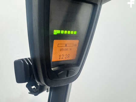 Sähkö - 4 pyör 2014  Linde E 25 L-01 inclusief nieuwe accu (12)