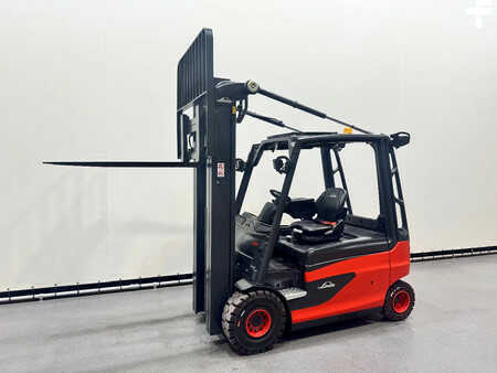 Sähkö - 4 pyör 2014  Linde E 25 L-01 inclusief nieuwe accu (13)