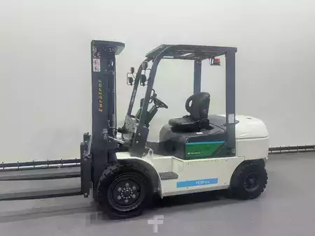 Electric - 4 wheels 2023  [div] FB30 (1)