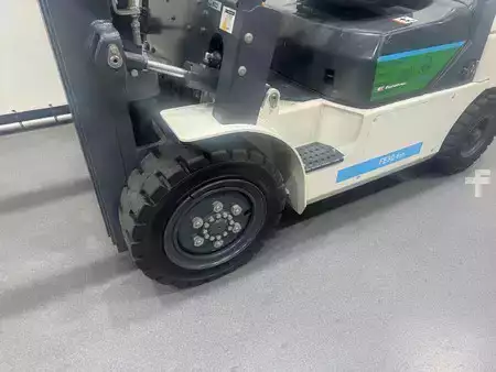 Electric - 4 wheels 2023  [div] FB30 (15)