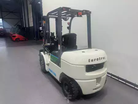 Electric - 4 wheels 2023  [div] FB30 (8)