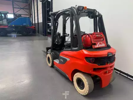 Chariots élévateurs GPL 2020  Linde 1202 H 25 T-01 (7)