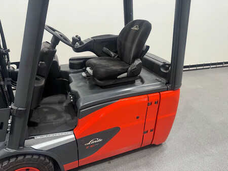 Sähkö - 4 pyör 2020  Linde E 16-02 (10)