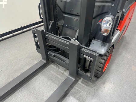 Sähkö - 4 pyör 2020  Linde E 16-02 (7)