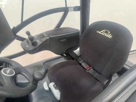 Sähkö - 4 pyör 2024  Linde 386 E 16 PH-02 (10)