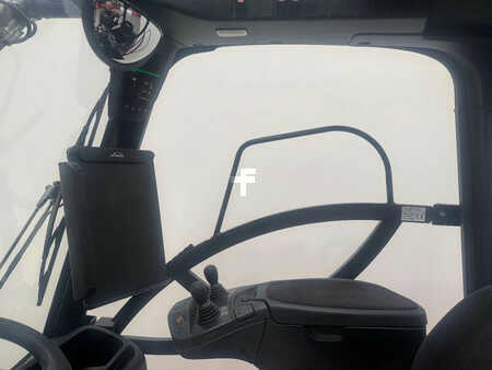 Sähkö - 4 pyör 2024  Linde 386 E 16 PH-02 (11)