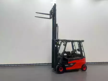 Chariots électriques à 4 roues 2015  Linde 387 E 25 L-01. Inclusief nieuwe accu (19)