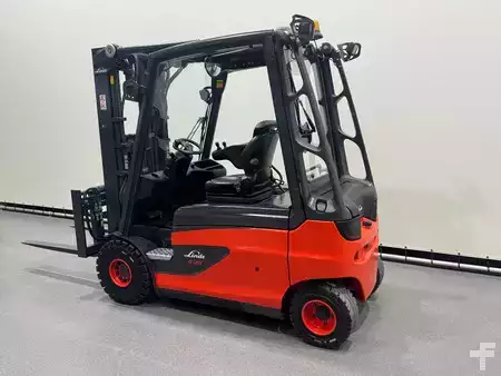 Chariots électriques à 4 roues 2015  Linde 387 E 25 L-01. Inclusief nieuwe accu (11)