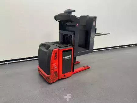 Vertikal-Kommissionierer 2017  Linde V08-02 (1)