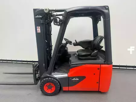 Chariots électriques à 4 roues 2020  Linde 386 E 14-02 (3)