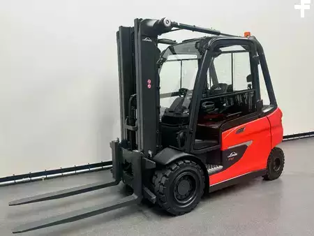 Chariots électriques à 4 roues 2026  Linde 1254 E 50 HL-01/600 (6)