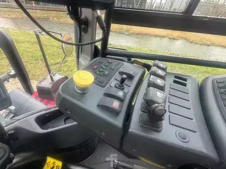 Empilhador diesel 2016  Kalmar DCG220-12LB (14)