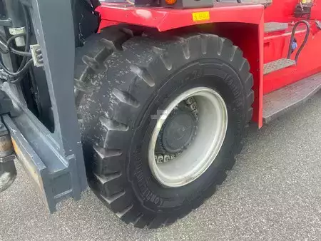 Empilhador diesel 2016  Kalmar DCG220-12LB (5)