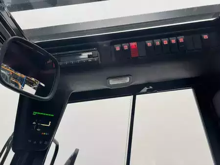 Elektryczne 4-kołowe 2026  Linde 1279 E 80 - 01/900 (12)