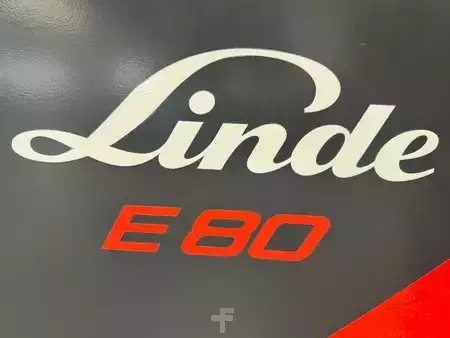 Elektryczne 4-kołowe 2026  Linde 1279 E 80 - 01/900 (19)