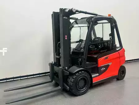 Chariots électriques à 4 roues 2026  Linde 1254 E 50 HL-01/600 (6)