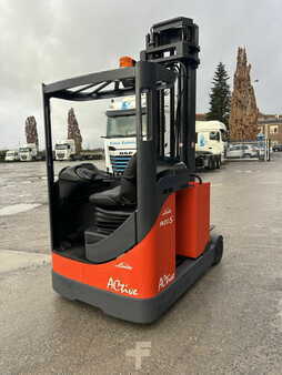 Reach Trucks 2010  Linde R20S-12 (1)