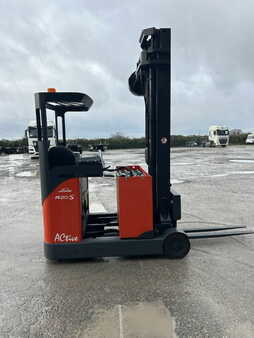 Reach Trucks 2010  Linde R20S-12 (2)