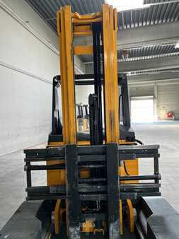 Four-way reachtrucks 2014  Jungheinrich ETV Q20 (5)