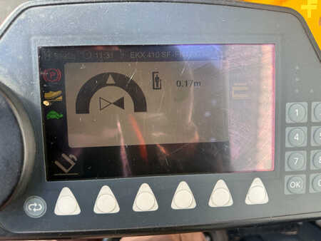 Chariots pour allées étroites 2014  Jungheinrich EKX 410 (4)