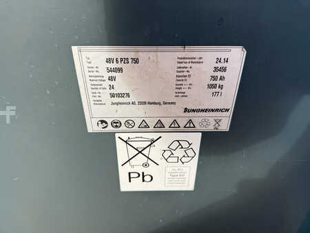 Chariots pour allées étroites 2014  Jungheinrich EKX 410 (5)