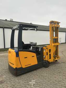 Smalle gangen trucks 2007  Jungheinrich EFX 413 (1)