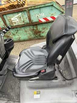 Chariots élévateurs GPL 2018  Jungheinrich TFG 425 (5)