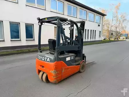 Elektro 3 Rad 2015  BT/Toyota 8FBET18 (6)