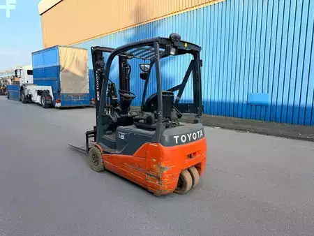 Elektro 3 Rad 2015  BT/Toyota 8FBET18 (7)