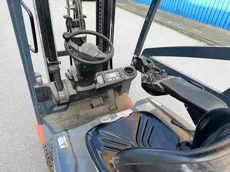 Elektro 3 Rad 2015  BT/Toyota 8FBET18 (8)