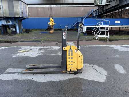 Pallet Stackers 2012  Atlet PSD125TH179 Doppelstock Initialhub (3)