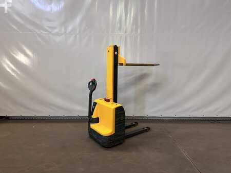 Jungheinrich EMC 110 Intern Lader