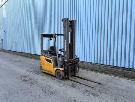 3 Wheels Electric 2018  Jungheinrich EFG216K (9)