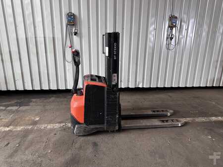 Stapelaars 2013  Toyota SWE200D (3)