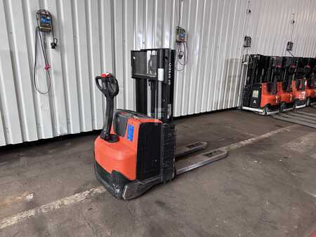 Stapelaars 2013  Toyota SWE200D (2)