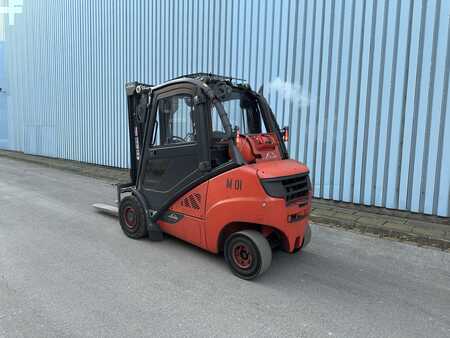 Linde H35T-02